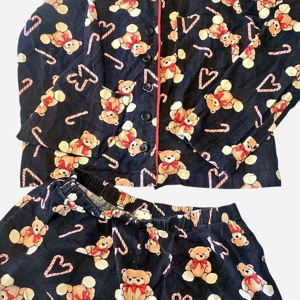 Forever 21 Women's Holiday Pajama Set Size Small
